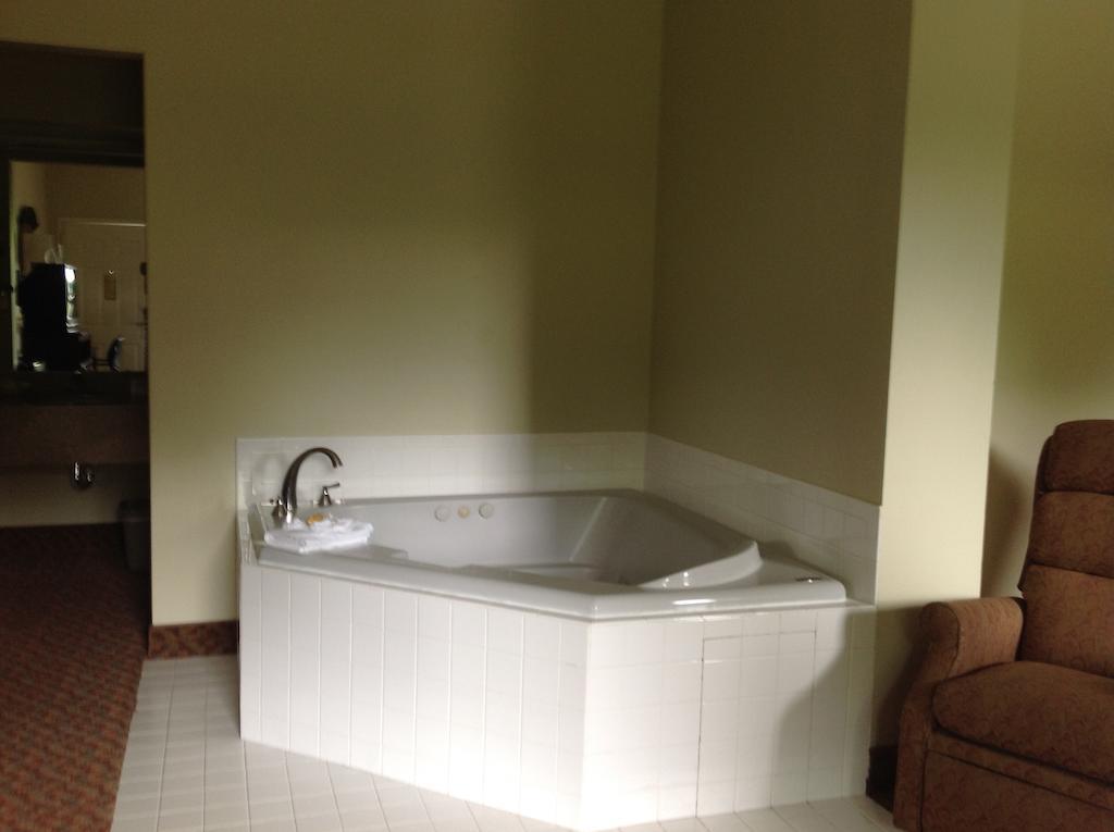 Days Inn - Chapel Hill Chambre photo